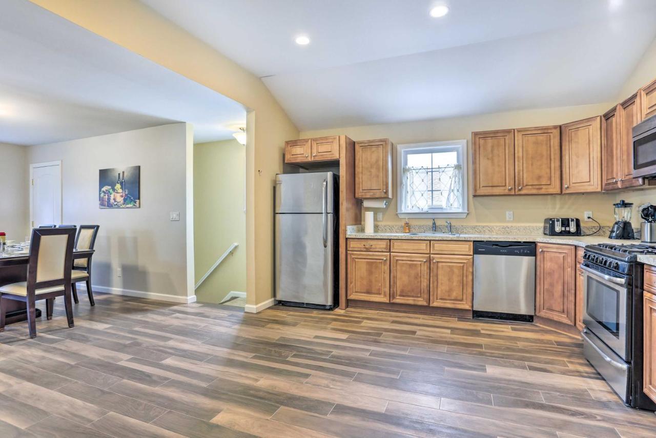 Ideally Located Glen Cove Apartment! Εξωτερικό φωτογραφία